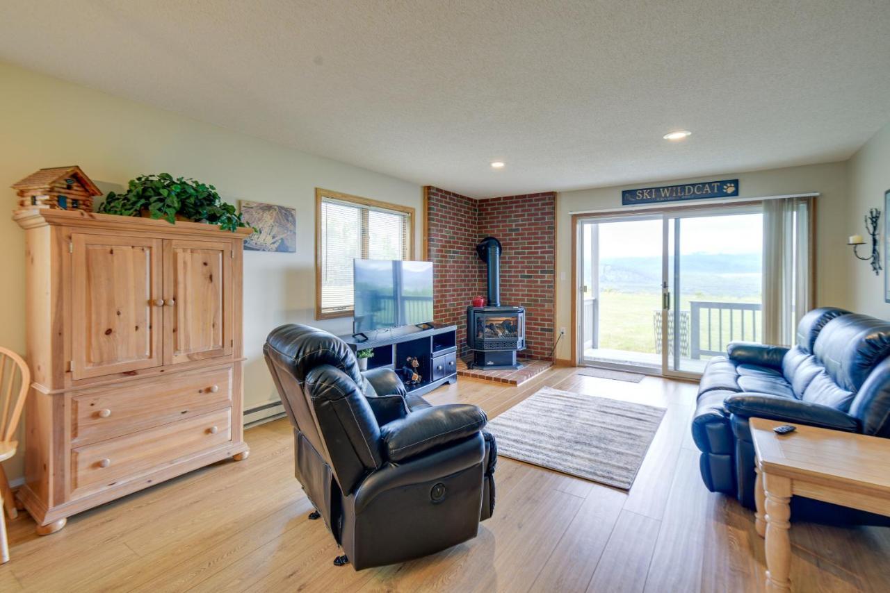 Bartlett Condo With Mountain View And Outdoor Pool! Екстериор снимка